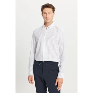 %100 Pamuk Slim Fit Dar Kesim Düğmeli Gömlek Yaka Armürlü Gömlek