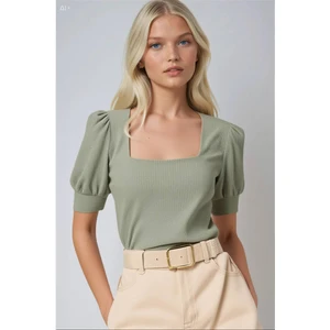 Kadın Çağla Yeşili Kare Yaka Örme Bluz HZL22W-BD104091