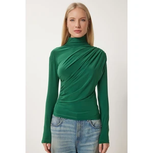 Kadın Büzgü Detaylı Dik Yaka Sandy Bluz