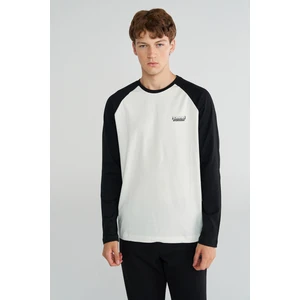 Neal Uzun Kollu Tişört