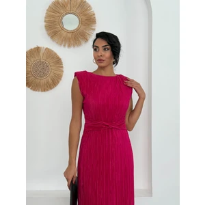 Bel Detaylı Piliseli Danıel Elbise