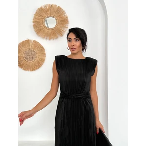 Bel Detaylı Piliseli Danıel Elbise