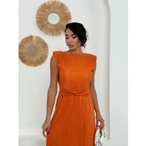 Bel Detaylı Piliseli Danıel Elbise