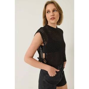 Kadın Yandan Bağlama Detaylı Ajurlu Bisiklet Yaka Süveter