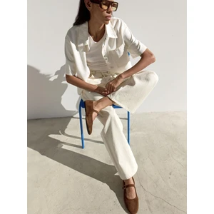 Askılı ve Tokalı %100 Deri Babet