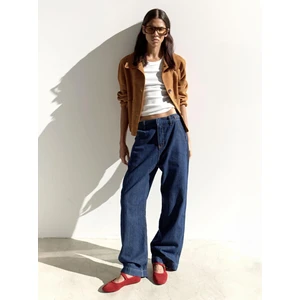 Askılı ve Tokalı %100 Deri Babet