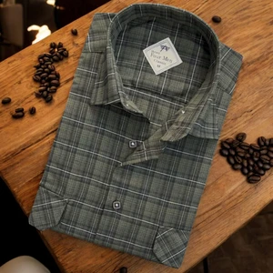 Linen Keten Klasik Kısa Kollu Iki Cepli Kapaklı Yeşil Baba Gömleği (Regular Kalıp)