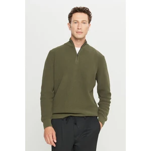 Pamuklu Standart Fit Normal Kesim Bato Yaka Jakarlı Triko Kazak