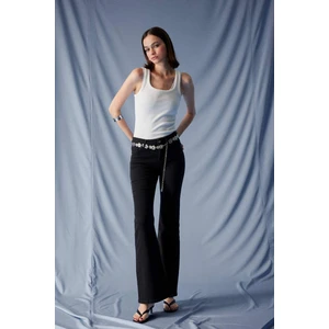 Mia Flare Fit Normal Bel İspanyol Paça Uzun Jean Pantolon E9157AX25AU