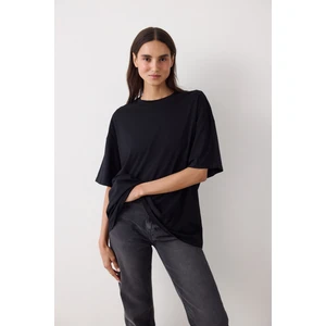 Siyah Basic Oversize Bisiklet Yaka Tişört