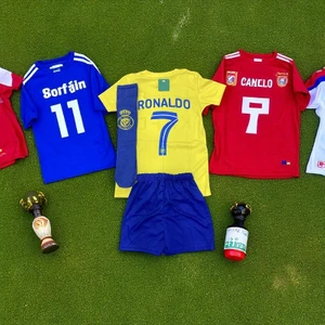 Bite Nose Çocuk Ronaldo Al Nassr 2023/24 Sarı Halı Saha Forma Tişört Şort Armalı Çoraplı