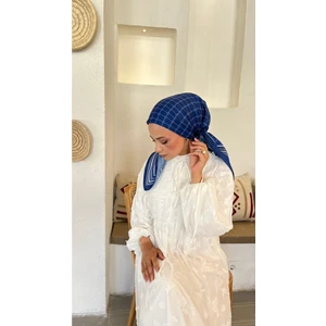 Sara Desen Hint Ipeği Eşarp