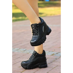 Essien Gizli Topuk Spor