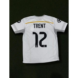 North Stand Yeni Sezon Real Madrid Trent Alexander Arnold Forma