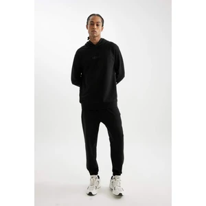 DeFactoFit Sporcu Jogger Eşofman Altı Standart Fit Beli Paçası Lastikli Cepli D6830AX24AU
