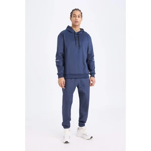 DeFactoFit Sporcu Jogger Eşofman Altı Standart Fit Basic Düz Cepli Beli Paçası Lastikli D3742AX24WN
