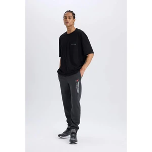 DeFactoFit NBA Miami Heat Kalın Jogger Eşofman Altı Standart Fit Beli Bağcıklı Cepli A9841AX24AU