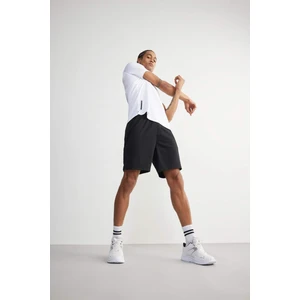 DeFactoFit Hızlı Kuruyan Slim Fit Dar Kesim Sporcu Standart Paça Şort V3030AZ25SP