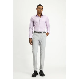 Uzun Kol Slim Fit Dar Kesim Klasik Desenli Pamuklu Kolay Ütülenebilir Gömlek