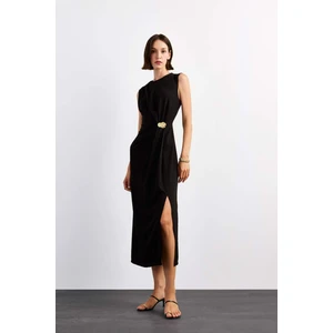 Fitted Toka Detaylı Poplin Kolsuz Yırtmaçlı Midi Elbise G0267AX25SM