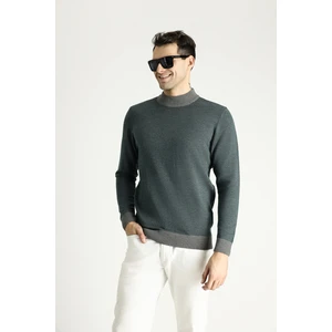 Yarım Balıkçı Yaka Slim Fit Dar Kesim Desenli Triko Kazak