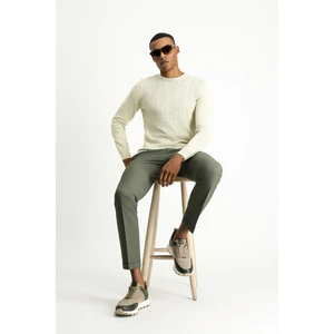 Bisiklet Yaka Slim Fit Dar Kesim Desenli Pamuklu Triko Kazak