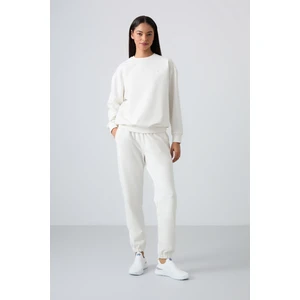 Tommy Life Ekru O Yaka Oversize Lastik Paça Kadın Eşofman Takım - 95287