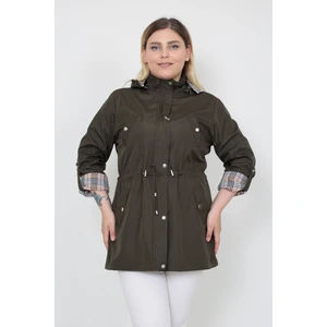 Kadın Suya Dayanıklı Büyük Beden Trençkot Kapüşonlu Ekoseli Haki Trençkot Bonded Kumaş Trençkot