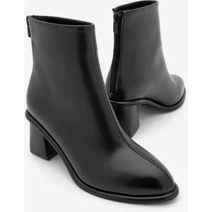 Kadın Sivrii Burun Arkadan Fermuarlı Dikiş Detaylı Kalın Topuklu Bot Atirya Siyah