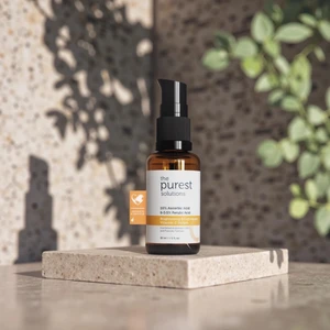 The Purest Solutions C Vit Aydınlatıcı Ve Ton Eşitleyici Bakım Serumu 30 ml
