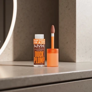 Nyx Professional Makeup Duck Plump Dolgun Görünüm Veren Dudak Parlatıcısı - 07 Mocha Me Crazy