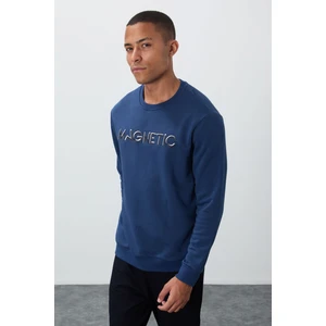 Tommy Life İndigo Yazı Nakışlı O Yaka Rahat Form İçi Polarlı Erkek Sweatshirt - 88020