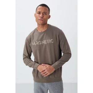 Tommy Life Koyu Bej Yazı Nakışlı O Yaka Rahat Form İçi Polarlı Erkek Sweatshirt - 88020