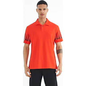 Tommy Life Fiesta Kol Baskı Detaylı Polo Yaka Standart Form Erkek T-shirt - 88240