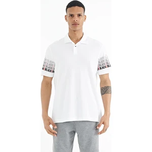 Tommy Life Beyaz Kol Baskı Detaylı Polo Yaka Standart Form Erkek T-shirt - 88240