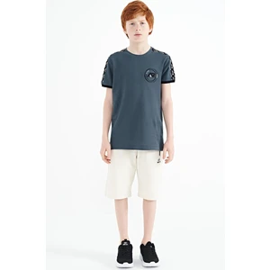 Tommy Life Orman Yeşili Omuz Baskı Detaylı Standart Kalıp O Yaka Erkek Çocuk T-Shirt - 11121