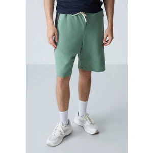Air Jones Açık Yeşil Pamuklu Kalın Yumuşak Dokulu Standart Fit Basic Erkek Şort  - 81281