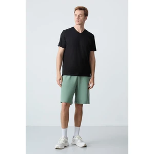 Air Jones Açık Yeşil Pamuklu Kalın Yumuşak Dokulu Standart Fit Basic Erkek Şort  - 81275