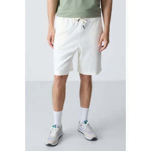 Air Jones Ekru Pamuklu Kalın Yumuşak Dokulu Standart Fit Basic Erkek Şort  - 81275