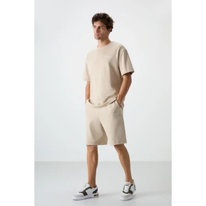 Air Jones Bej Pamuklu Kalın Yumuşak Dokulu Oversize Fit Nakışlı Erkek Şort Takım - 85250