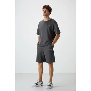 Air Jones Haki Pamuklu Kalın Yumuşak Dokulu Oversize Fit Nakışlı Erkek Şort Takım - 85250