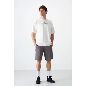 Tommy Life Koyu Gri Gizli Fermuar Arka Cepli Bağcıklı Standart Kalıp Erkek Şort - 81136