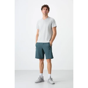 Tommy Life Orman Yeşili Gizli Fermuar Arka Cepli Bağcıklı Standart Kalıp Erkek Şort - 81136