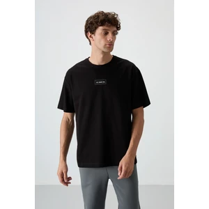 Air Jones Siyah Pamuklu Kalın Yüzeyi Dokulu Oversize Fit  Baskılı Erkek T-Shirt - 88367