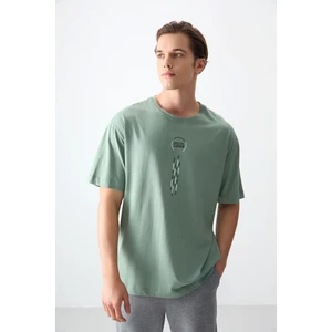 Air Jones Açık Yeşil %100 Pamuk Kalın Yumuşak Dokulu Oversize Fit Baskılı Erkek T-Shirt - 88355