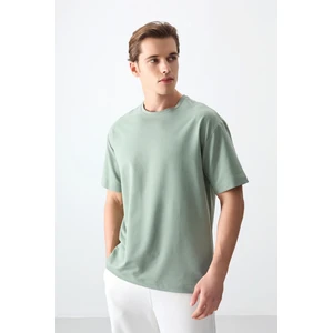 Air Jones Açık Yeşil Pamuklu Kalın Yumuşak Dokulu Oversize Fit Basic Erkek T-Shirt - 88377