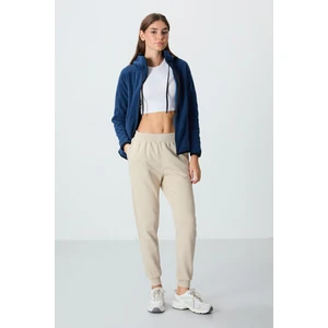 Tommy Life Bej Kompakt Pamuklu Kalın Pürüzsüz Dokulu Standart Fit Kadın Eşofman Altı - 94660