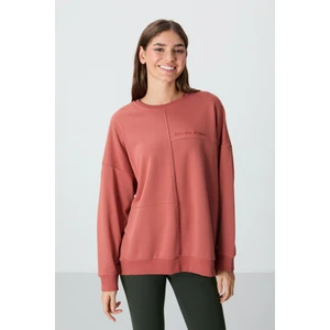 Kiremit Kompakt Pamuklu Kalın Pürüzsüz Dokulu O Yaka Oversize Fit Kadın Sweatshirt - 97288