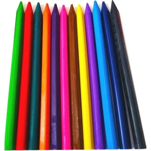 Plastik Kutulu 12 Renk Mum Boya + Silgi + Kalemtraş