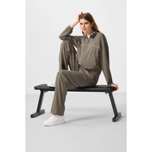 Tommy Life Koyu Bej Yumuşak Dokulu Dik Yaka Oversize Lastikli Kadın Eşofman Takım - 95349